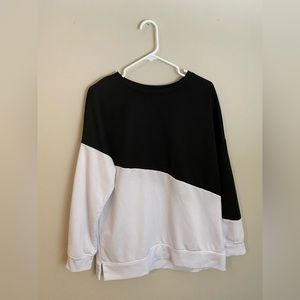 Sweatshirt